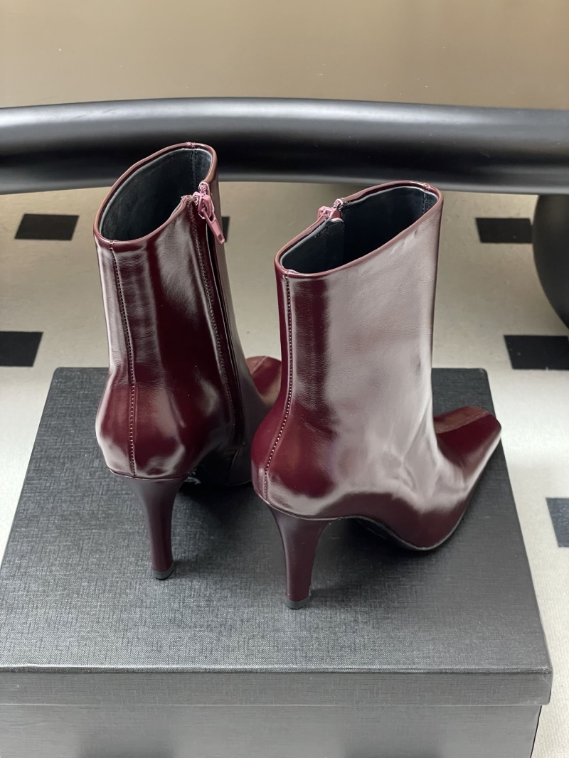 Y51 boots